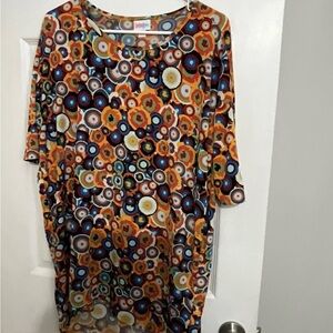 LuLaRoe Multicolor Circle Pattern Tunic Small